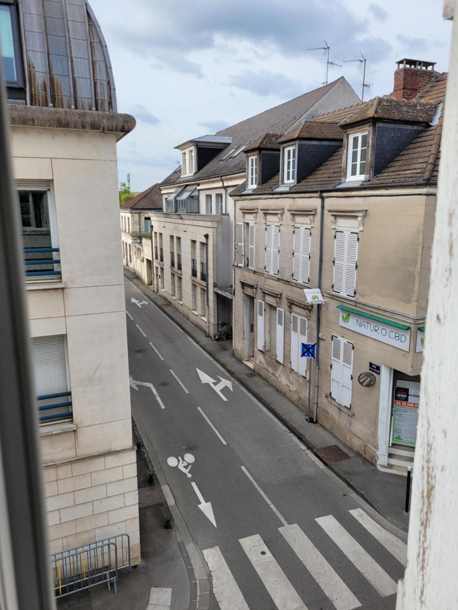 Apartment Duplex Calme Et Confortable Au Centre-ville Compiegne