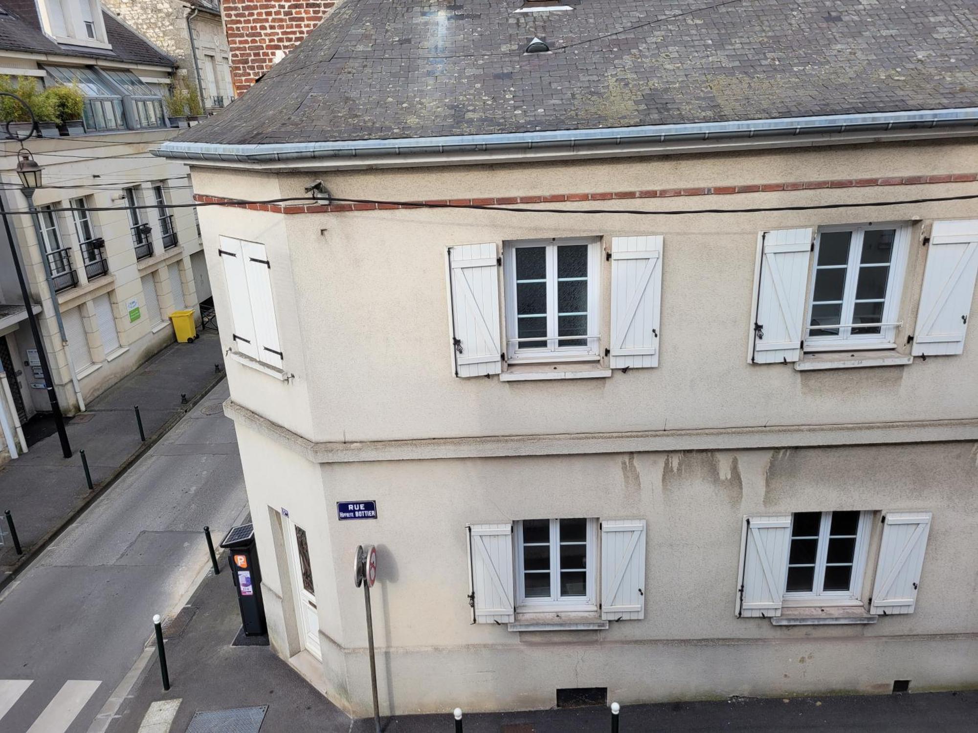Duplex Calme Et Confortable Au Centre-ville Compiegne