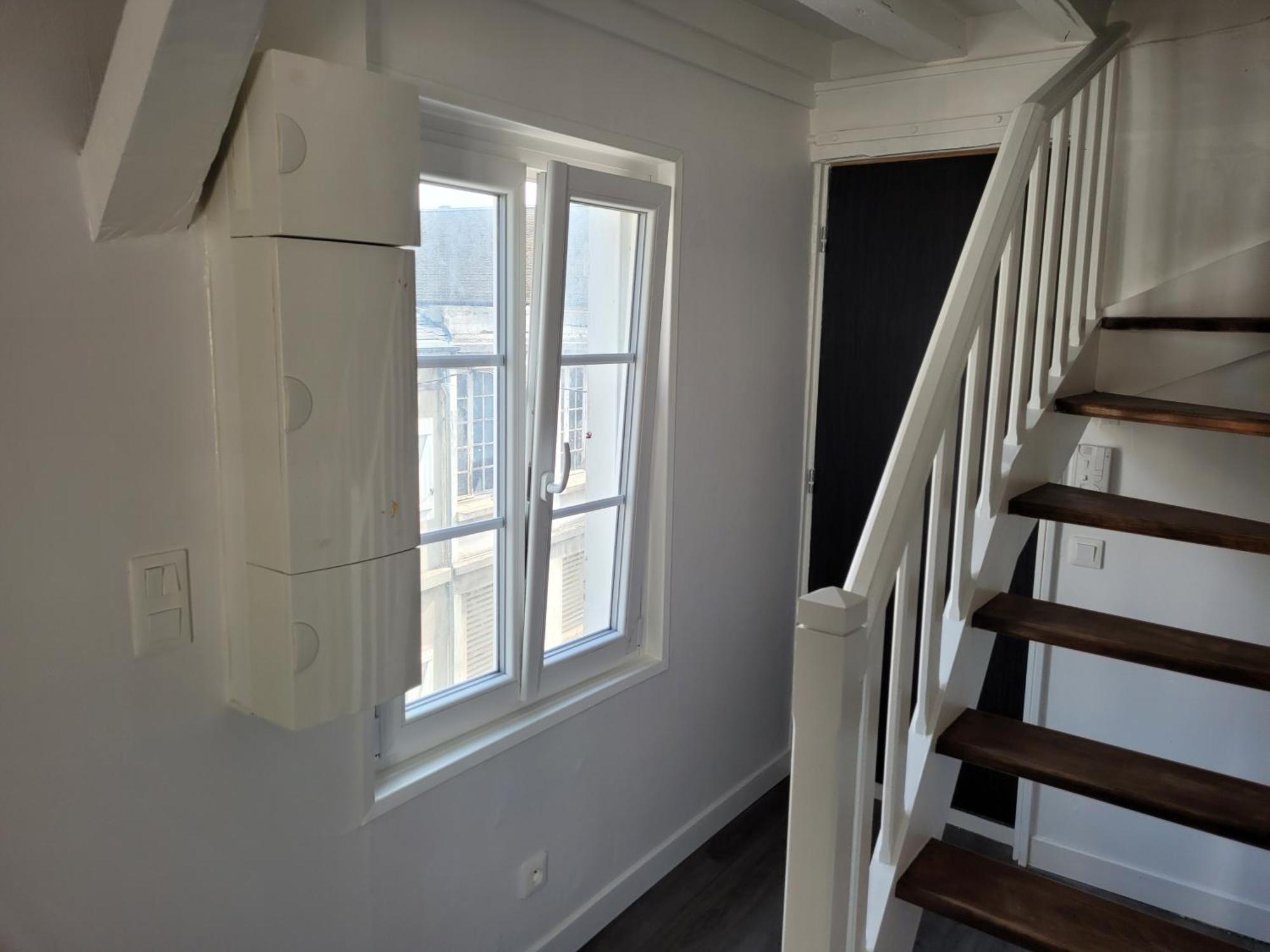 Duplex Calme Et Confortable Au Centre-ville Apartment